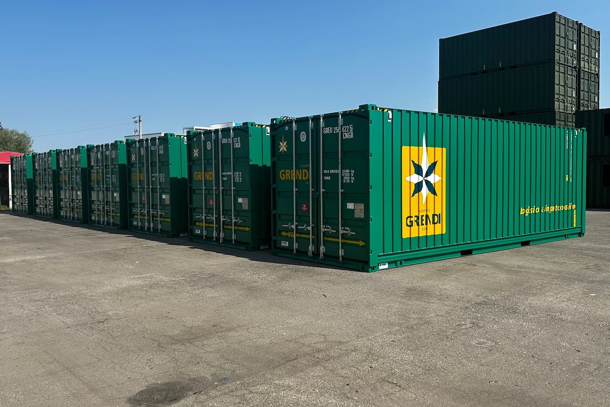 Gruppo Grendi acquista dall'italiana Sicom 60 nuovi container e 50 cassette