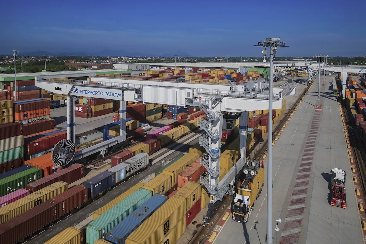 Interporto Padova segna il record storico di container movimentati, oltre 411 mila nel 2024