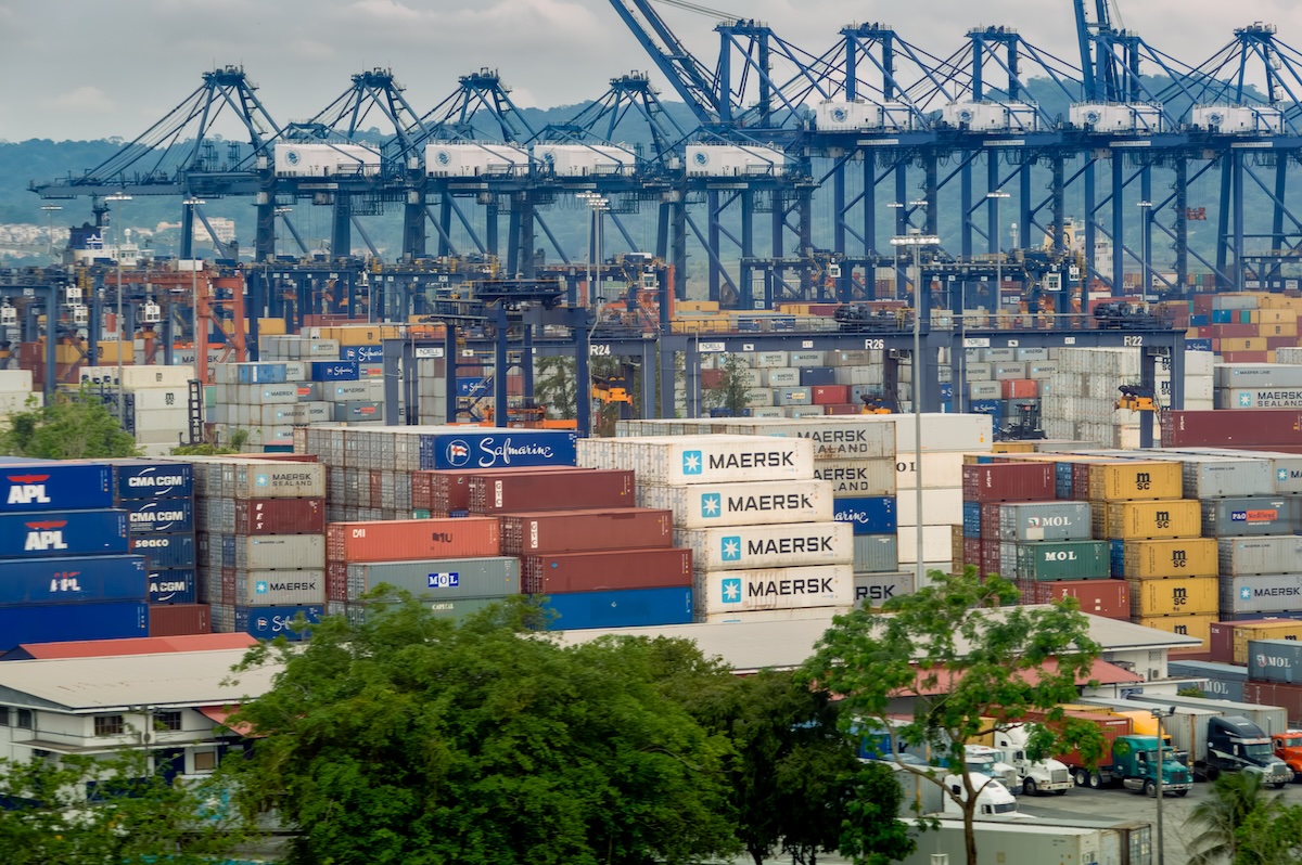 BlackRock acquisisce Panama Ports, operazione strategica tra affari e geopolitica